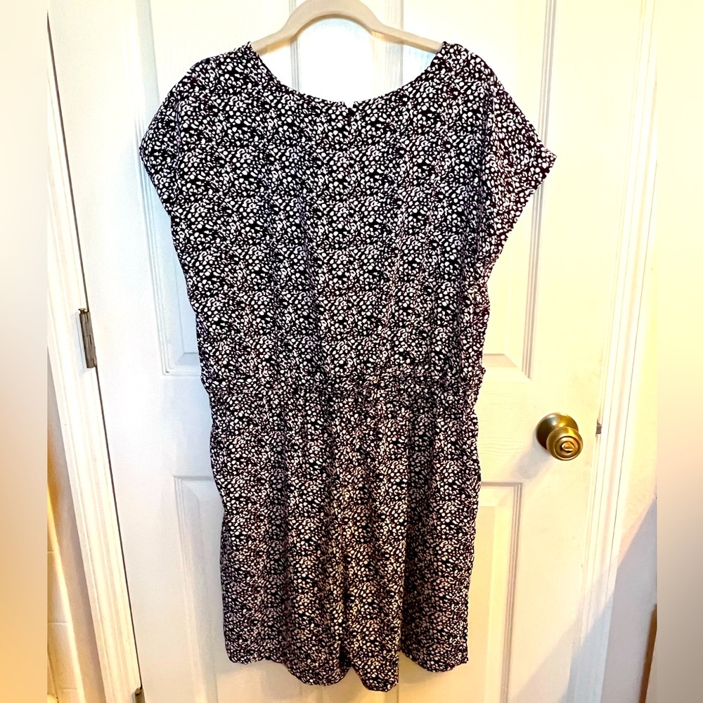 Halogen Black and White Romper in Plus Size 1X.